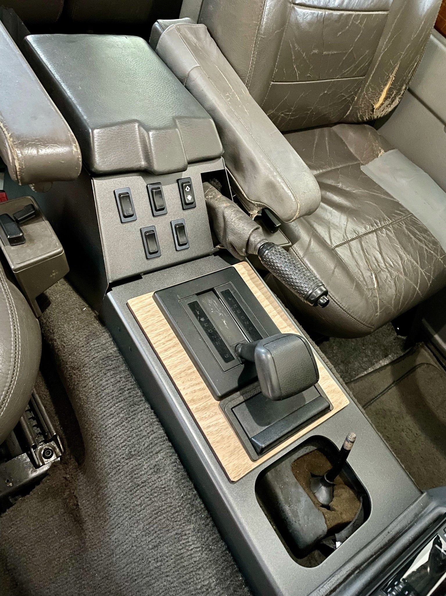 Range rover deals classic cup holder